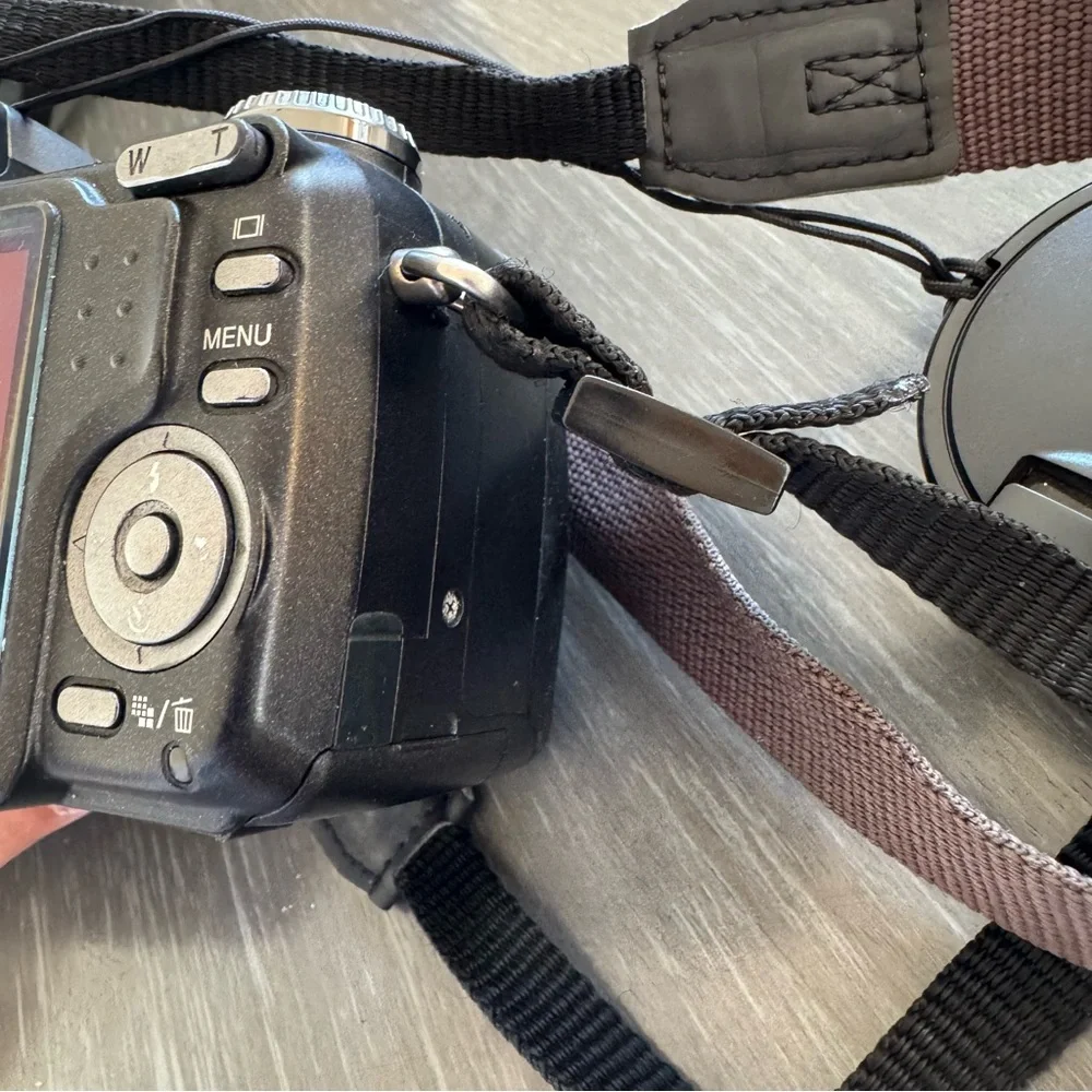 Sony Cyber-shot DSC-H5 Digital Camera-super steady Shot 12x -Selling For Parts